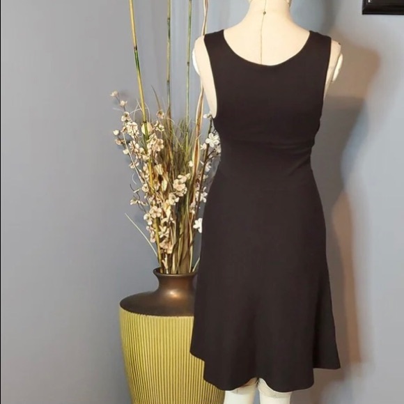 BCBGeneration Black w/ White V-Neck Sweater Dress  Fit & Flair Size Medium - Picture 9 of 13